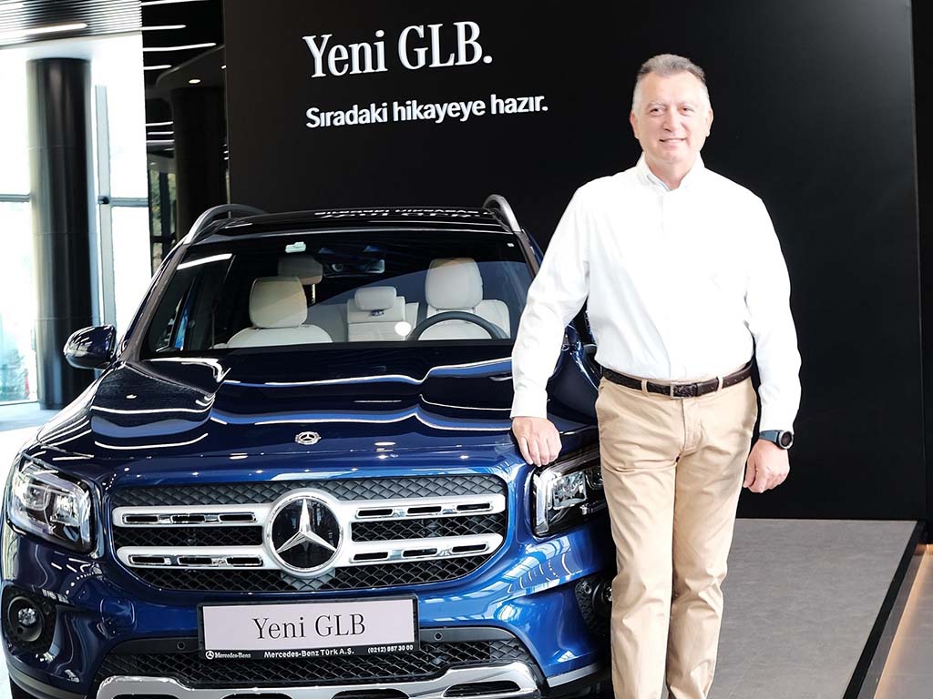 Bu görsel boş bir alt niteliğe sahip; dosya adı Mercedes-Benz-Otomotiv-icra-Kurulu-ve-Otomobil-Grubu-Baskani-sukru-Bekdikhan.jpg