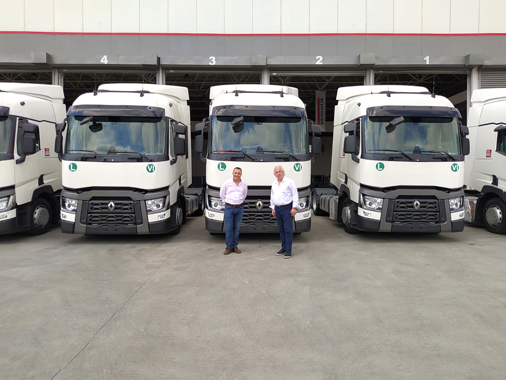 Bu görsel boş bir alt niteliğe sahip; dosya adı 1595329645_Renault_Trucks_Kare_Karayolu_Teslimat_Gorsel_1.jpg