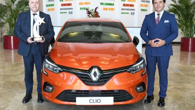 Yeni Clio OGD Yılın Otomobili ödülü Oyak Renault Fabrikaları’nda
