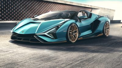 Masmavi gökyüzünün altında geleceğin teknolojisi: Lamborghini Sian Roadster