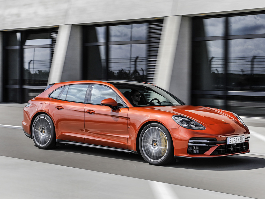 Bu görsel boş bir alt niteliğe sahip; dosya adı 1598517837_Panamera_Turbo_S_Sport_Turismo__2_.jpg