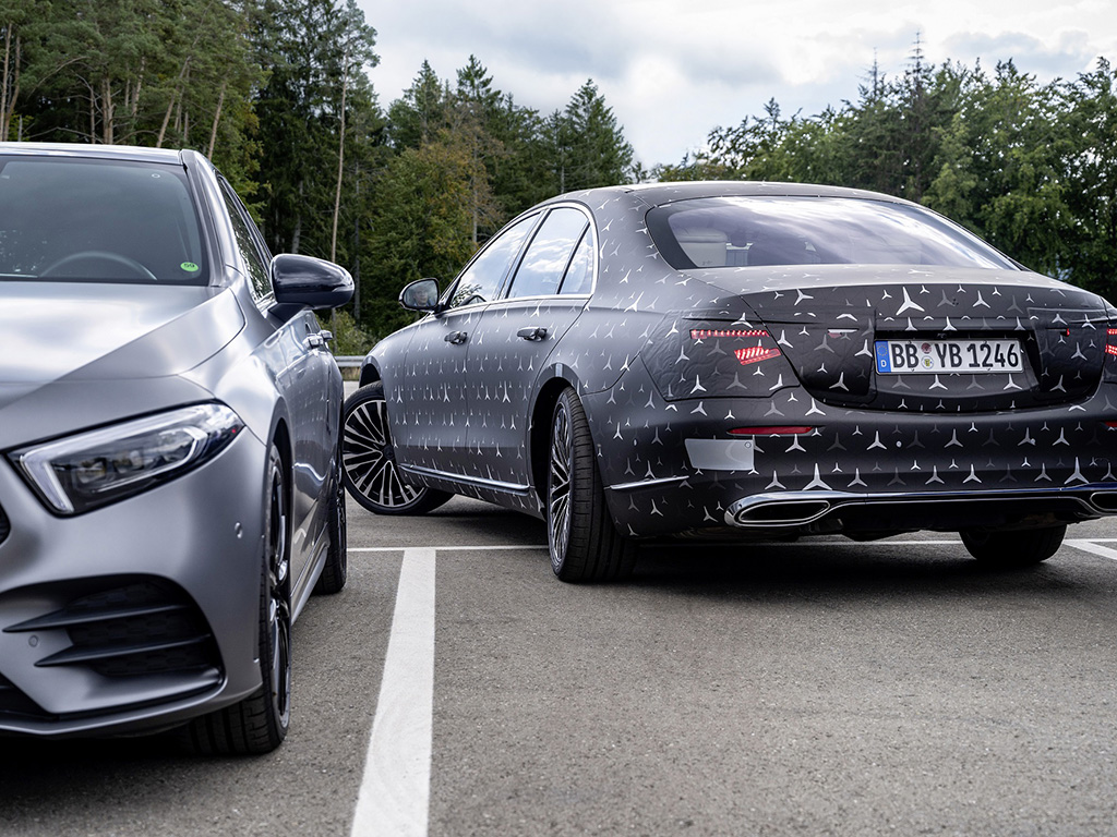 Bu görsel boş bir alt niteliğe sahip; dosya adı Mercedes-Benz-S-Serisi-2.jpg