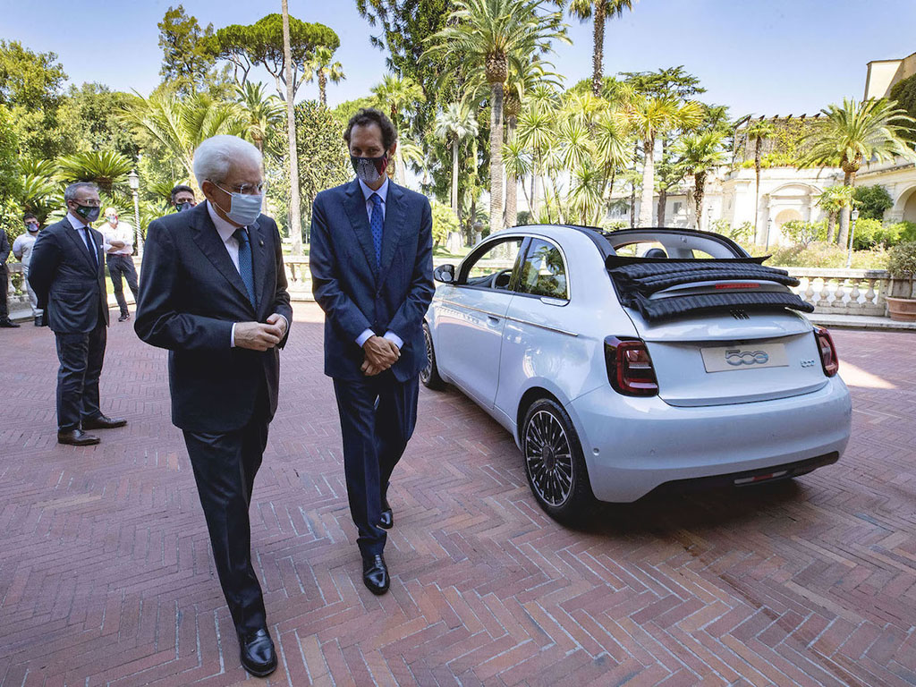 Bu görsel boş bir alt niteliğe sahip; dosya adı Sergio-Mattarella-John-Elkann.jpg