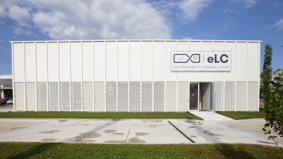 Seat elektromobilite eğitim merkezini açtı