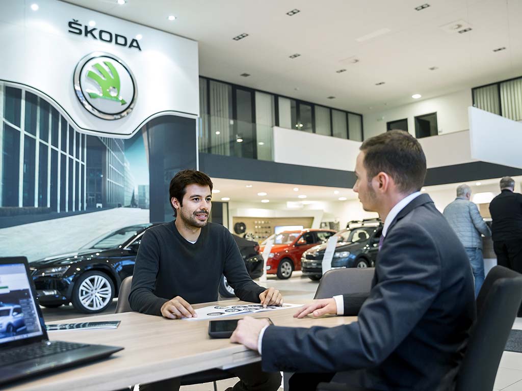 Bu görsel boş bir alt niteliğe sahip; dosya adı Skoda-Arac-Bulma-Asistani-2.jpg