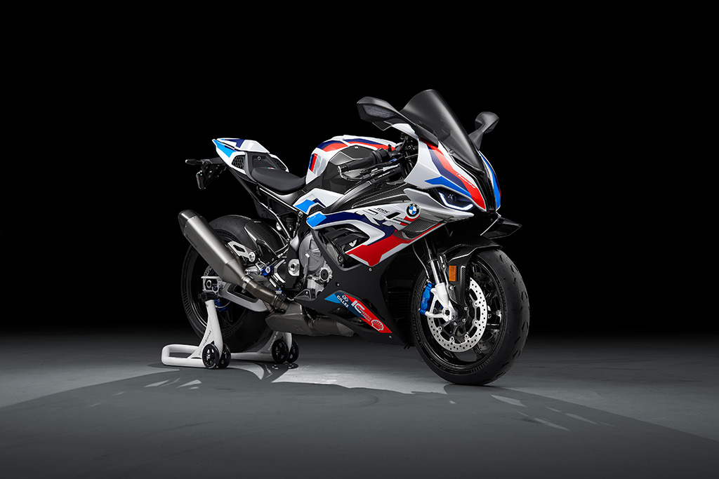 Bu görsel boş bir alt niteliğe sahip; dosya adı Yeni-BMW-M-1000-RR.jpg