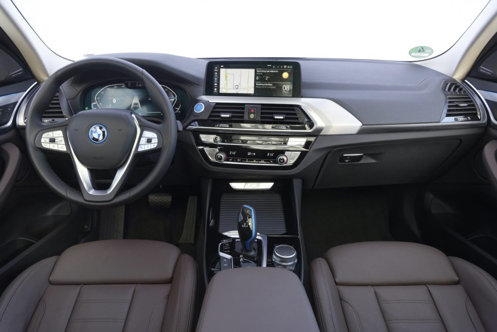 Bu görsel boş bir alt niteliğe sahip; dosya adı 1616749087_Yeni_BMW_iX3__4_-1024x683.jpg