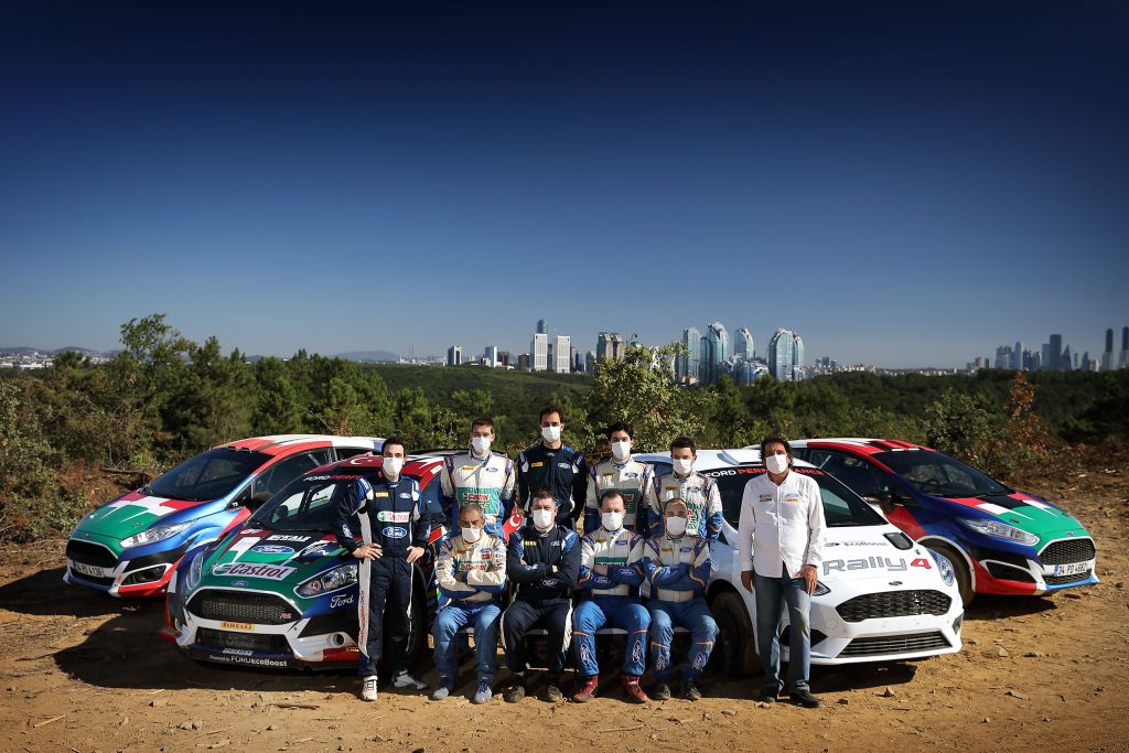 Bu görsel boş bir alt niteliğe sahip; dosya adı Castrol-Ford-Team-Turkey-2-1024x683.jpg