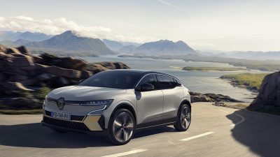 Yeni Megane E-Tech Electric sahneye çıktı